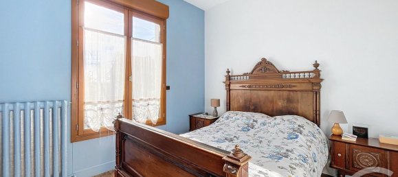 3 bedrooms House in Houilles, France No. 169341 8