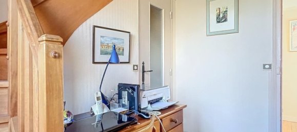 3 bedrooms House in Houilles, France No. 169341 10