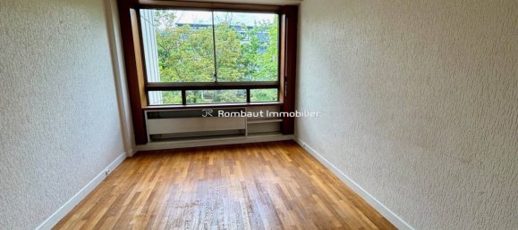 3 bedrooms Apartment in Louveciennes, France No. 172011 10