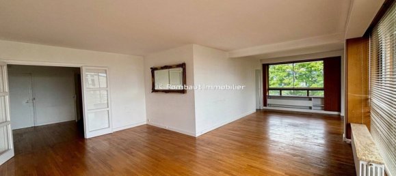 3 bedrooms Apartment in Louveciennes, France No. 172011 4