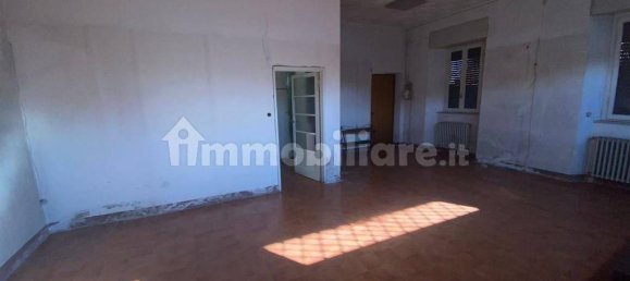 1غرفة عقار تجاري في Castronno, Italy رقم 273268 11