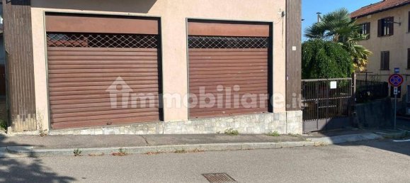 1غرفة عقار تجاري في Castronno, Italy رقم 273268 5