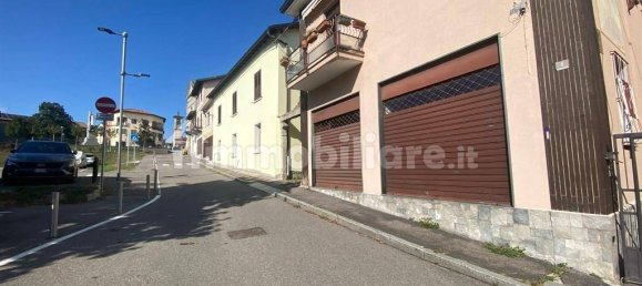 1غرفة عقار تجاري في Castronno, Italy رقم 273268 16