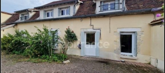 3 bedrooms House in Bassou, France No. 359739 4
