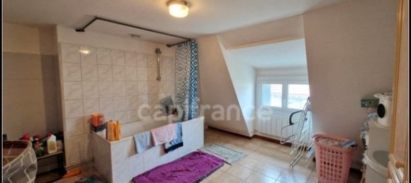 3 bedrooms House in Bassou, France No. 359739 8