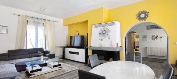 2 غرف نوم منزل في Montceau-les-Mines, France رقم 340237 3