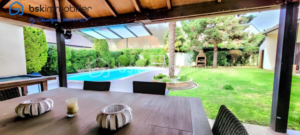 8 bedrooms Villa in Orgeval, France No. 318697