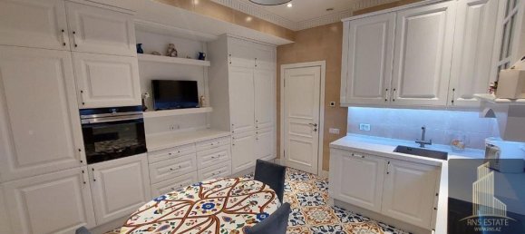 4 bedrooms Apartment in Yasamal, Azerbaijan No. 2138 27