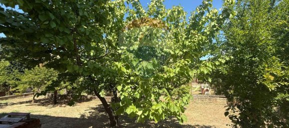 2 bedrooms Apartment in Rome, Italy No. 270477 6