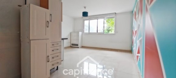 Studio in Bagnolet, France, Nr. 363975 5