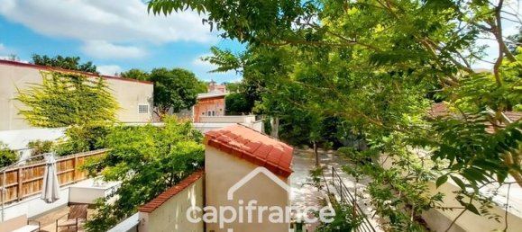 Studio in Bagnolet, France, Nr. 363975 4