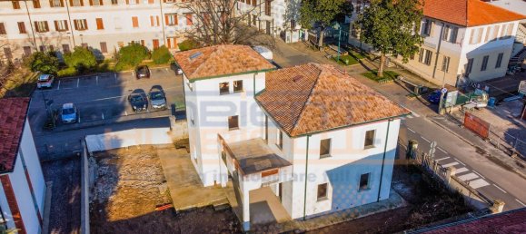 Villa de 8 divisões em Pozzo d'Adda, Italy N.º 142737 36