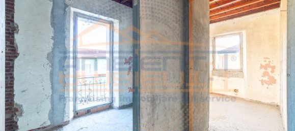 Villa de 8 divisões em Pozzo d'Adda, Italy N.º 142737 15