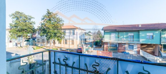 Villa de 8 divisões em Pozzo d'Adda, Italy N.º 142737 18