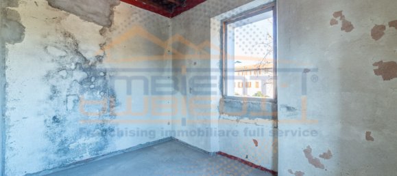 Villa de 8 divisões em Pozzo d'Adda, Italy N.º 142737 14