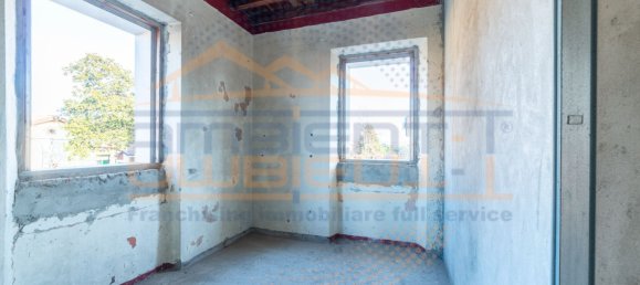 Villa de 8 divisões em Pozzo d'Adda, Italy N.º 142737 49