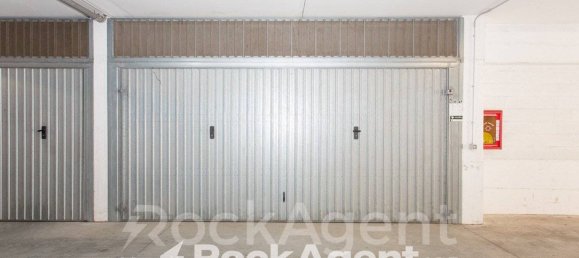 30m² Garage in Rome, Italy No. 264235 15