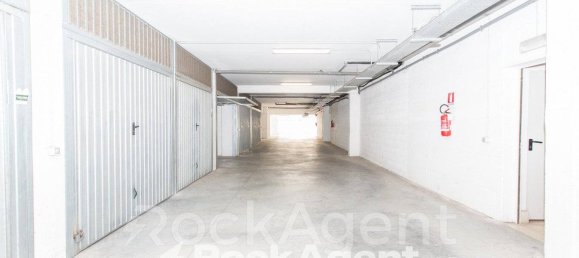 30m² Garage in Rome, Italy No. 264235 4