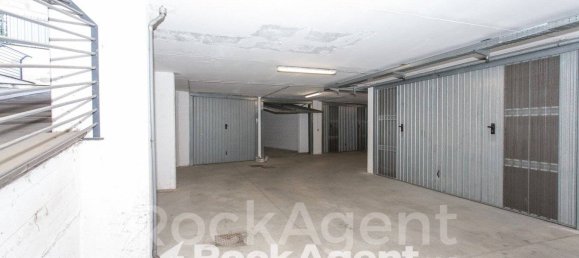 30m² Garage in Rome, Italy No. 264235 10