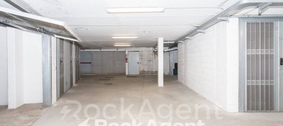 30m² Garage in Rome, Italy No. 264235 9