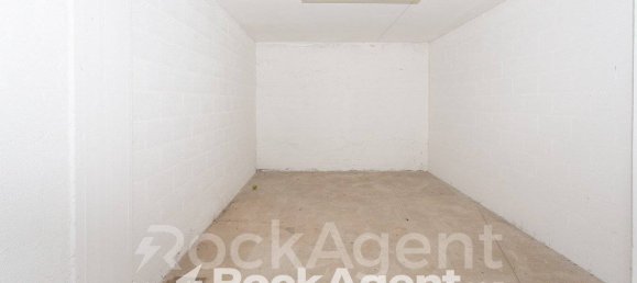 30m² Garage in Rome, Italy No. 264235 6