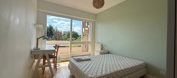 3 bedrooms Apartment in Ecully, France No. 302339 12