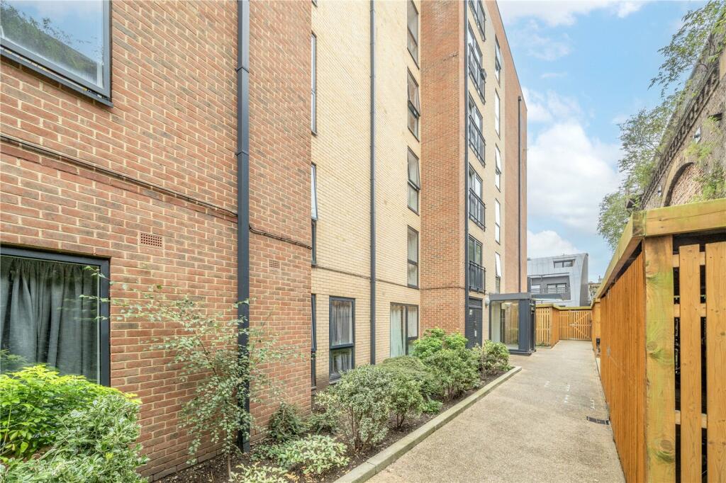 2 Schlafzimmer Wohnung in London, United Kingdom, Nr. 12772