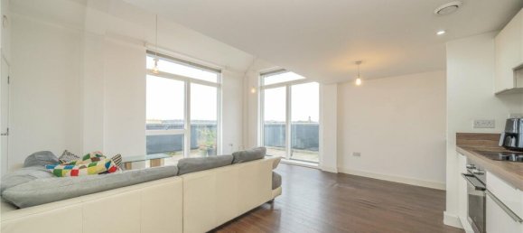 2 Schlafzimmer Wohnung in London, United Kingdom, Nr. 12772 5