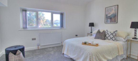 4 chambres Maison à Woking, United Kingdom No. 10602 11