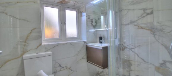 4 chambres Maison à Woking, United Kingdom No. 10602 26