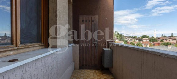 2 Schlafzimmer Wohnung in Pordenone, Italy, Nr. 280770 25