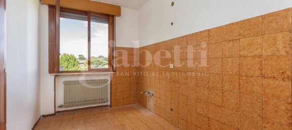 2 Schlafzimmer Wohnung in Pordenone, Italy, Nr. 280770 16