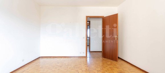 2 Schlafzimmer Wohnung in Pordenone, Italy, Nr. 280770 19