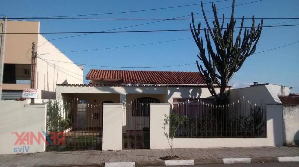 Дом с 4 спальнями в Сан-Паулу, Бразилия № 496853