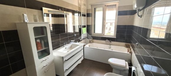 3 rooms Apartment in Lamezia Terme, Italy No. 281128 12