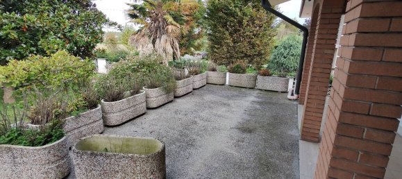 6 غرف نوم فيلا في Piombino Dese, Italy رقم 364048 4