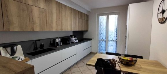 5-salle Maison à Fosdinovo, Italy No. 82954 13