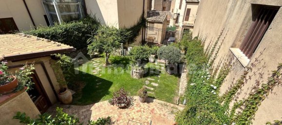 3 bedrooms Villa in Enna, Italy No. 251877 4