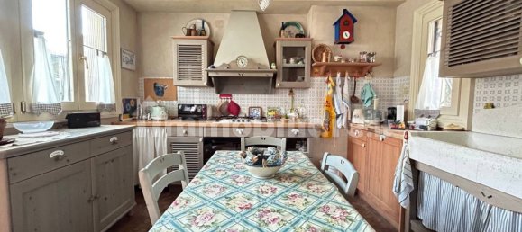 3 bedrooms Villa in Enna, Italy No. 251877 11