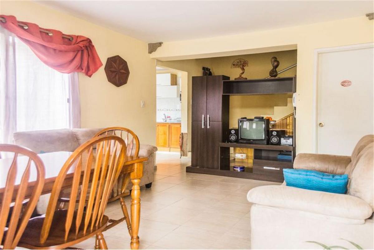 2 chambres Maison à Montevideo, Uruguay No. 8648