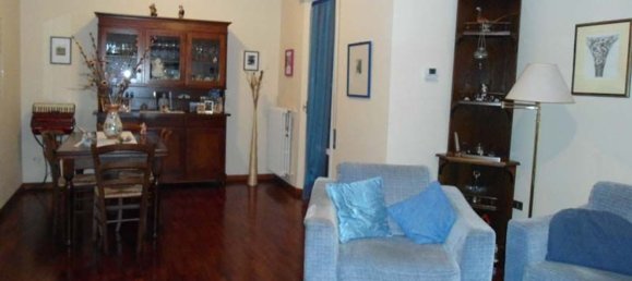 Apartamento T6 em Fermignano, Italy N.º 107502 2