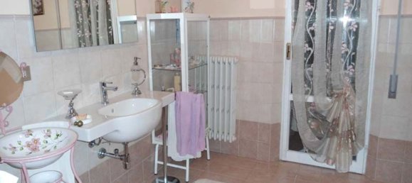 Apartamento T6 em Fermignano, Italy N.º 107502 11