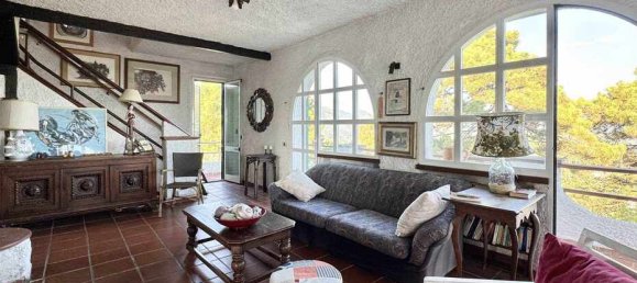 4 Schlafzimmer Villa in Massarosa, Italy, Nr. 306654 14