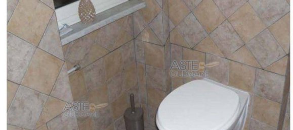 Apartamento de 3 dormitorios en Rome, Italy No. 100077 9