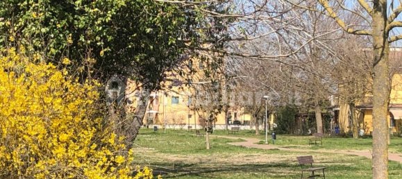 3 bedrooms Villa in Mirandola, Italy No. 224665 4