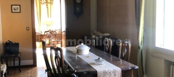 3 bedrooms Villa in Mirandola, Italy No. 224665 9