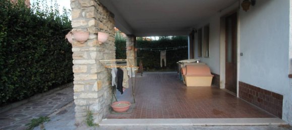 4 Schlafzimmer Villa in Lucca, Italy, Nr. 11672 2