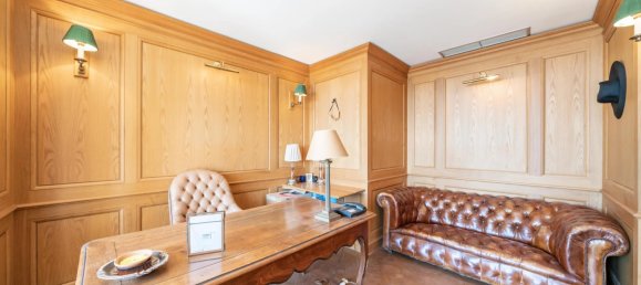 5 bedrooms Villa in Villefranche-sur-Mer, France No. 1815 11