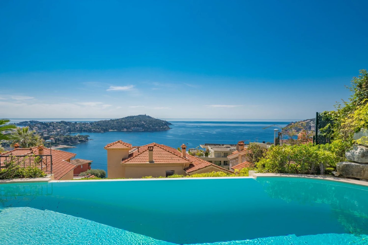 5 bedrooms Villa in Villefranche-sur-Mer, France No. 1815