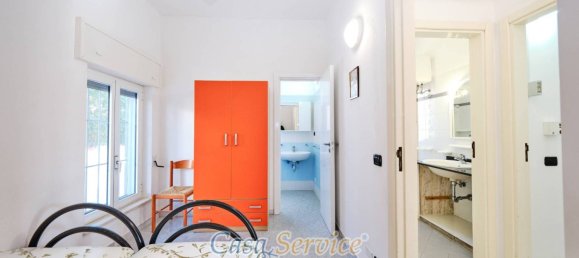 3 Schlafzimmer Villa in Taviano, Italy, Nr. 187875 40